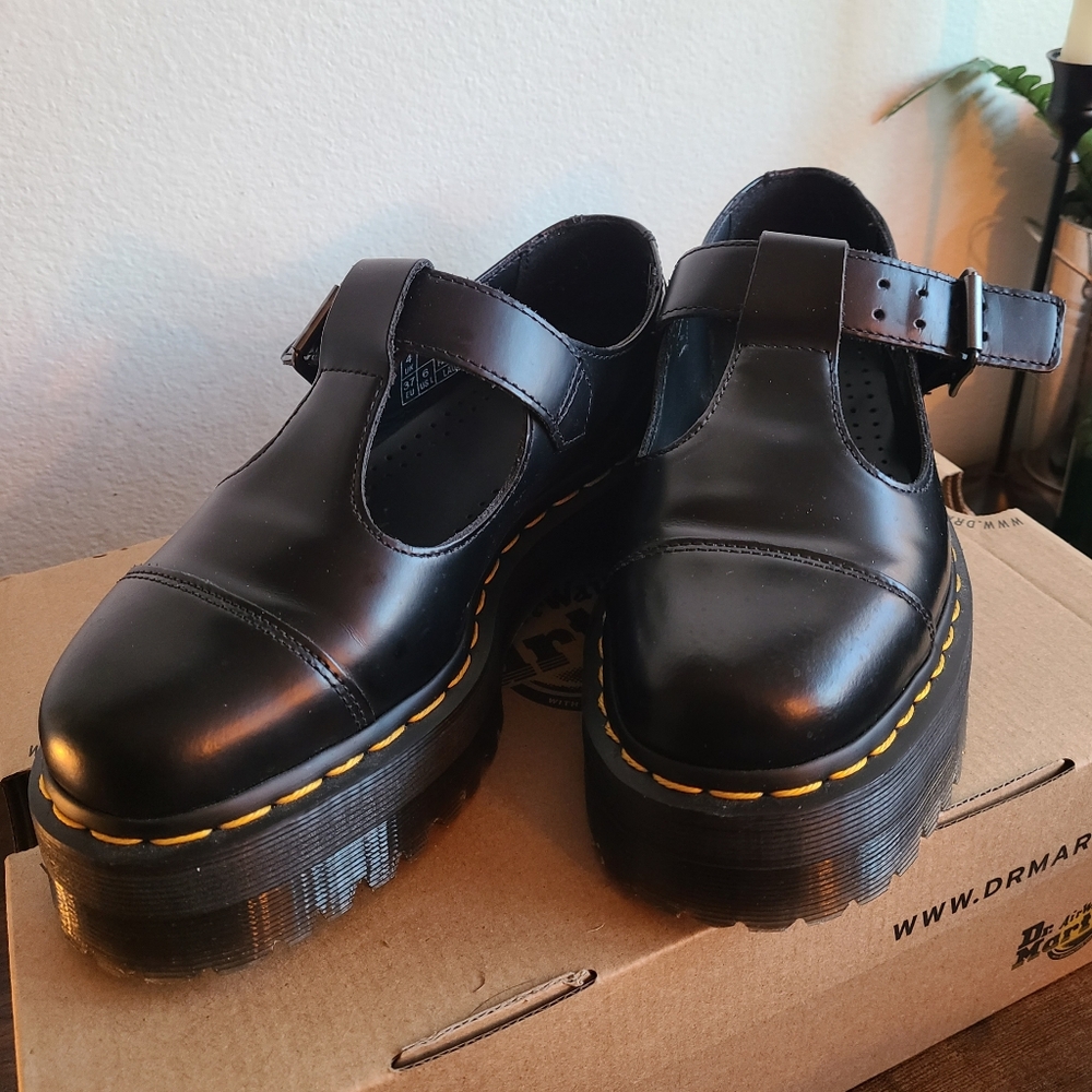 Dr. Martens Bethan Platform Mary Janes